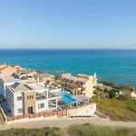 Villa Halcyon *