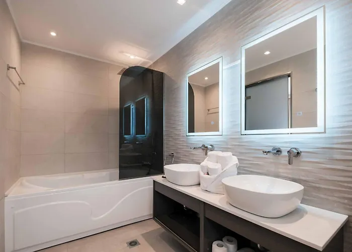 Halcyon Agios Stefanos Avliotes (Corfu)