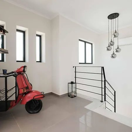 Halcyon Villa *