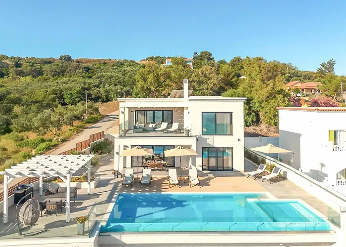 Halcyon Agios Stefanos Avliotes (Corfu)